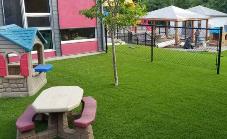 4 Inexpensive Ways To Install Artificial Grass In San Diego