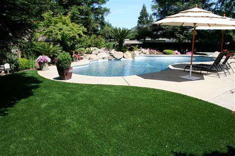 5 Tips To Install Artificial Grass Around Pools In San Diego